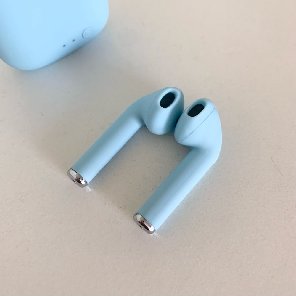 New Wireless ear buds powder blue pill - Picture 4 of 15